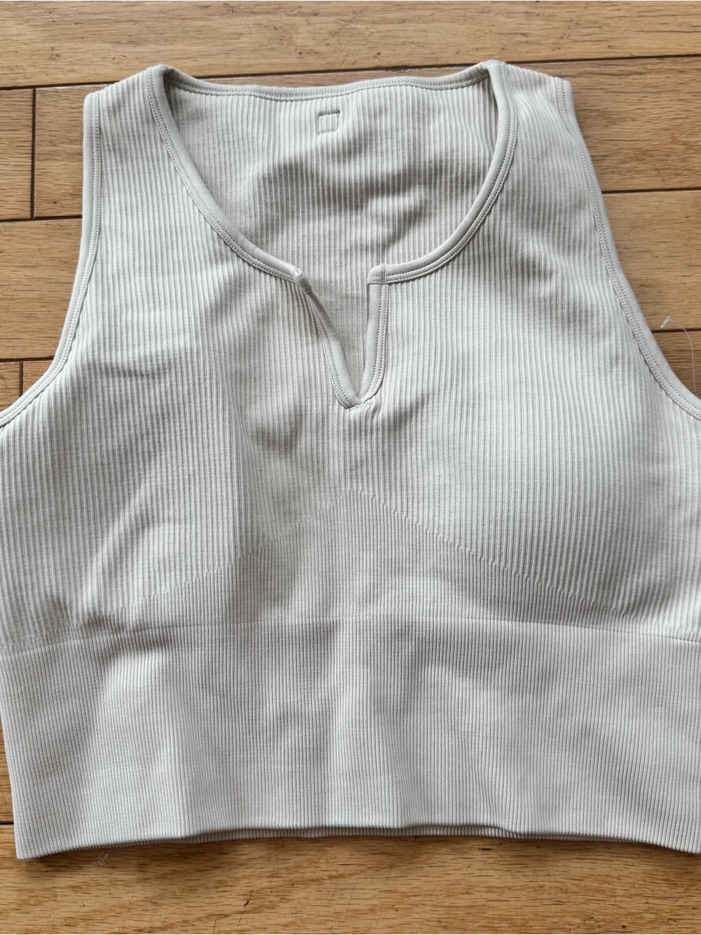 Born Primitive Cream Ribbed Seamless Split Neck Crop Tank Top Size M